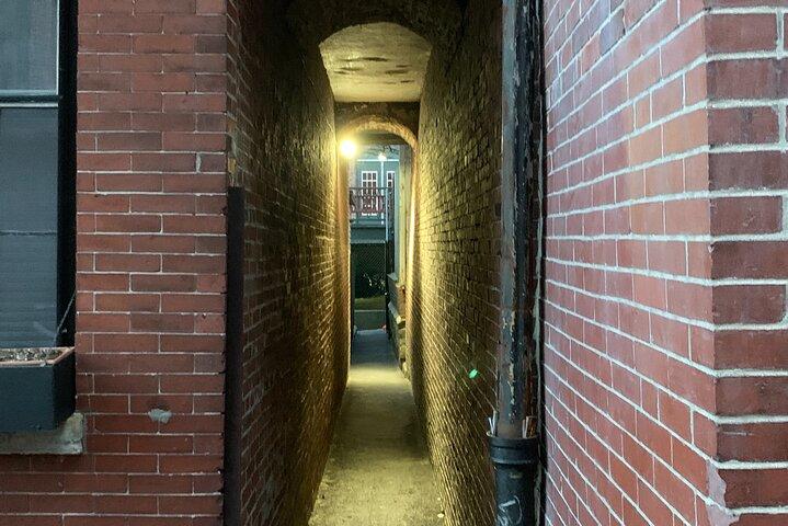 Recorrido a pie por el ferrocarril subterráneo Beacon Hill de Boston