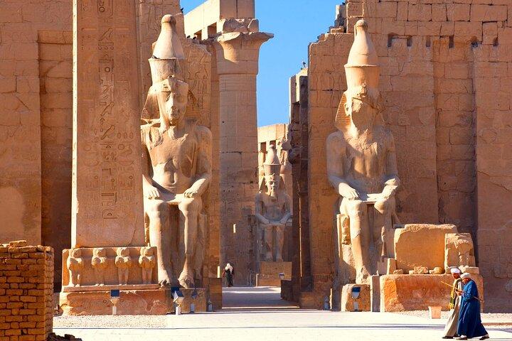 Pacote de viagem de 2 dias e 1 noite para Cairo e Luxor
