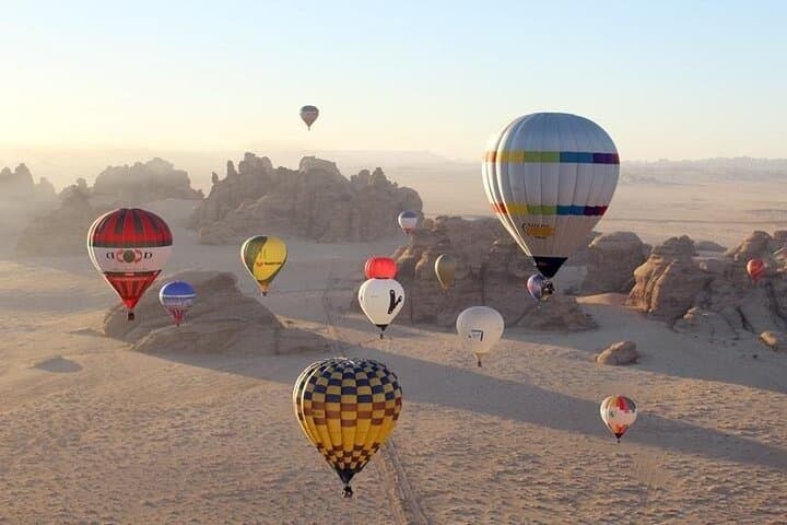Luxor: Sunrise Hot Air Balloon Ride