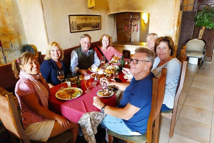 6 Stunden Zweiter Weltkrieg. Private Tour mit dem Auto