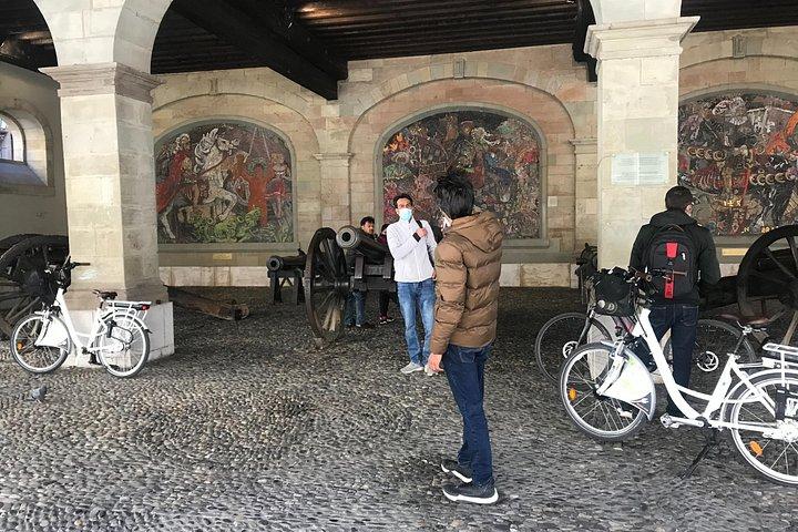 Geneva Old Town Walking Tour with Optional Archaeological Site
