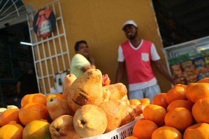 Sabores de Colombia - Tour de comida callejera en Cartagena