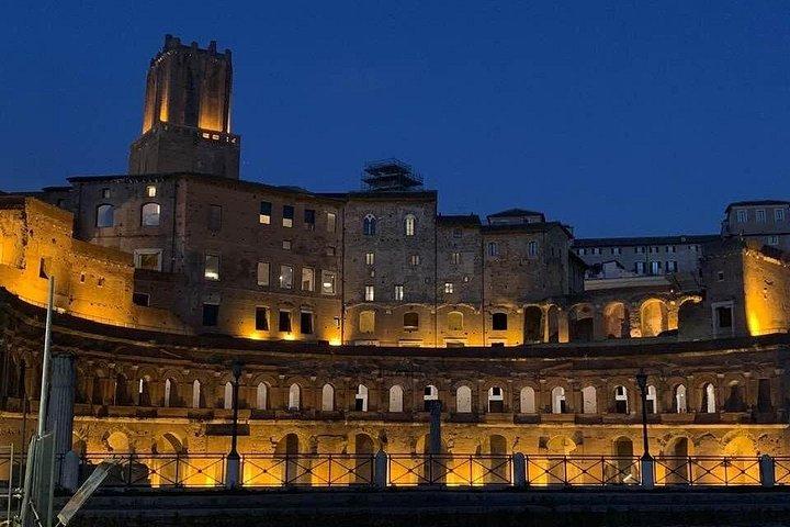 ローマの素晴らしい日の出プライベート ツアー (2 時間)