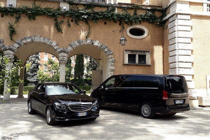 Private Transfer from hotel in Rome to the Civitavecchia Port or vv.