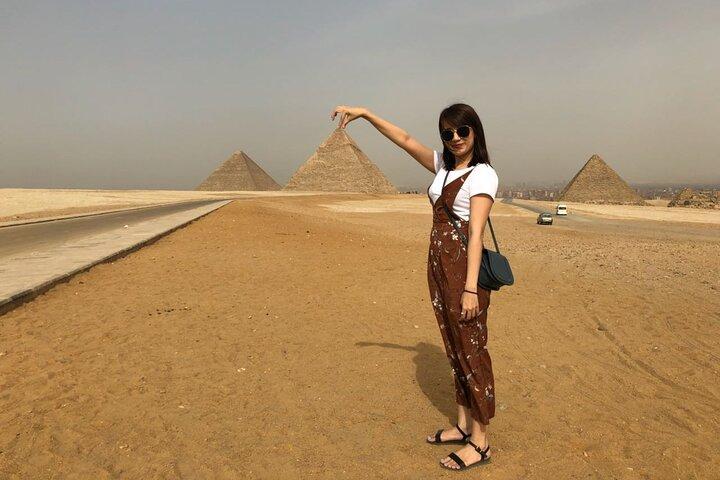 Full day Pyramids,Sphinx, Memphis, Sakkara , Lunch