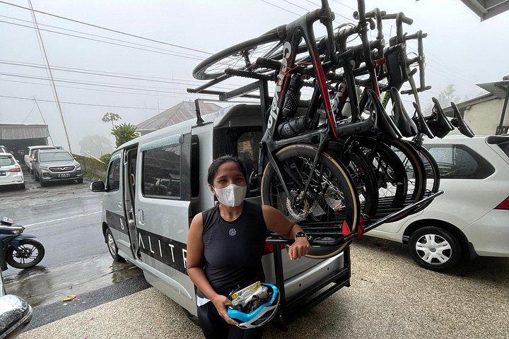 サイクリングツアーサポートと避難車