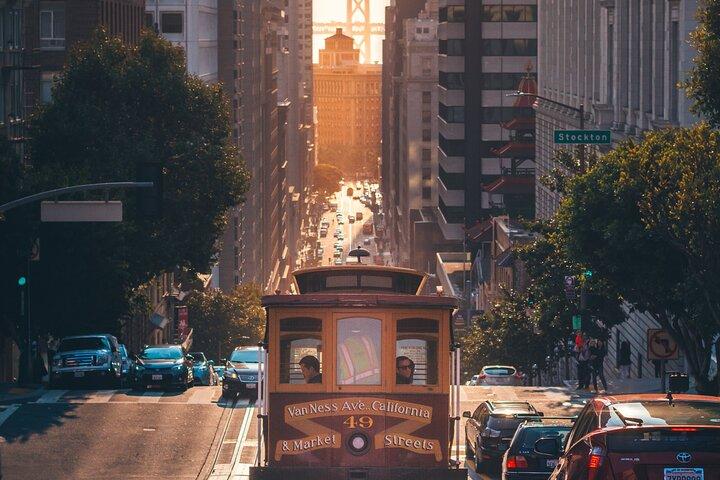 San Francisco Private Walking Tour com um local