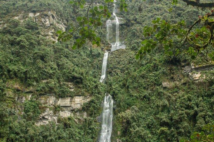 Hike to Colombia's Tallest Waterfall: La Chorrera & El Chiflón