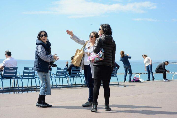 Incrível passeio a pé privado de Old Nice entre a Itália e a França