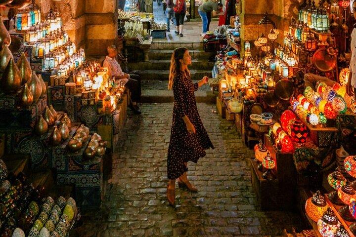 Cairo Luxe Tours naar oud Egyptisch Museum, Koptisch Cairo & Bazaar
