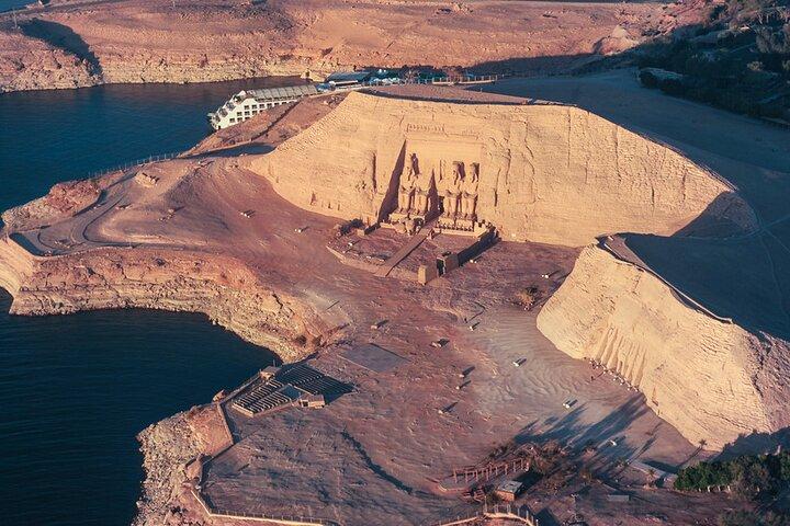 Excursion d'une journée aux temples Abu Simbel et Philae au départ d'Assouan