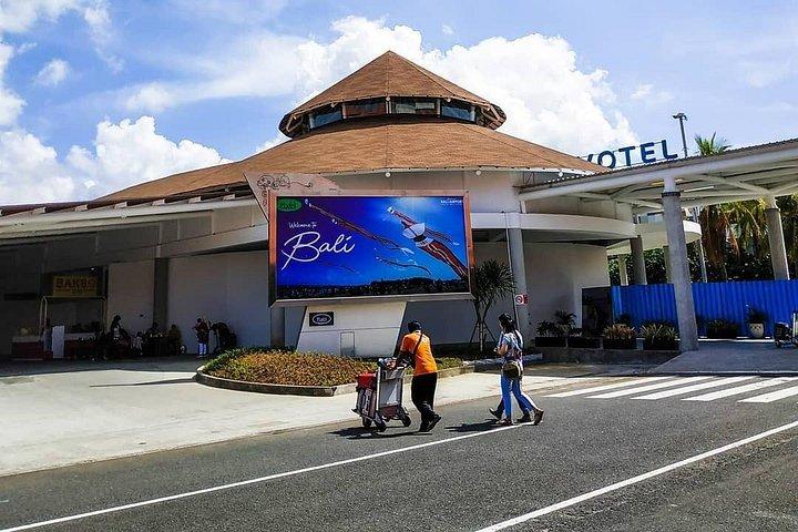 Ankunftstransfer vom Flughafen Bali nach Sanur oder Ubud