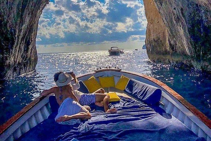 FULL DAY CAPRIHOLIC 7 HOURS with PROSECCO