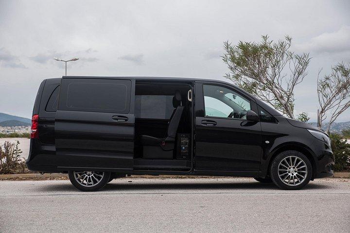 Private Transportation from Athens to Porto Cheli and Amanzoe