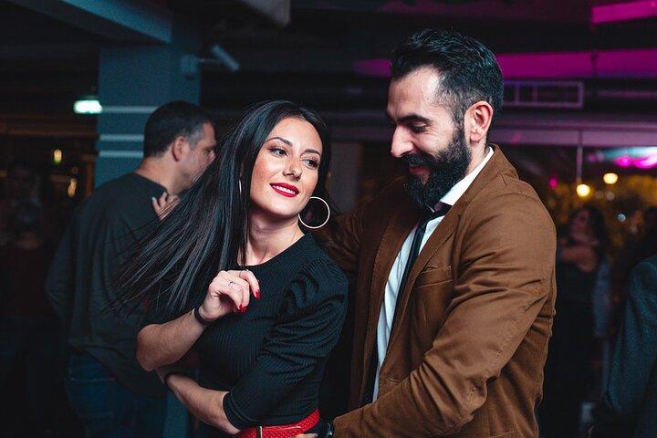 Lisbon Salsa Lovers Dance Experience