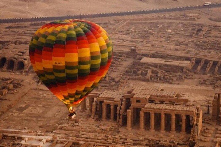 Luxor: ballonvaart bij zonsopgang