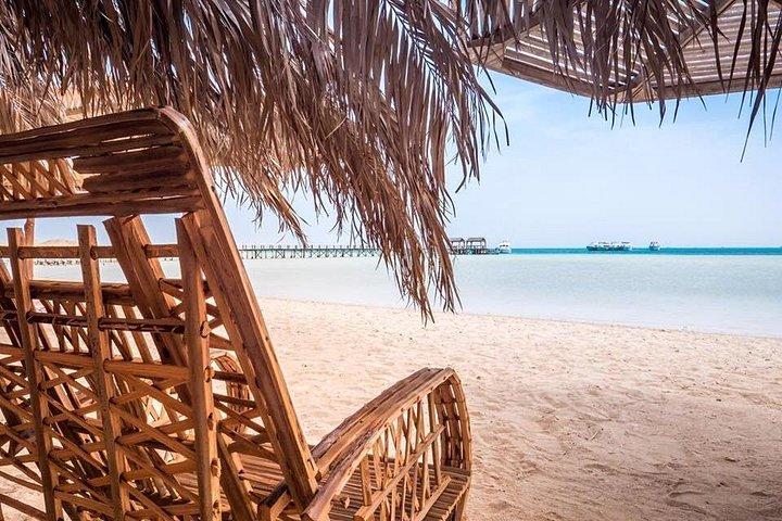 ハルガダから：ランチ付きのオレンジベイシュノーケリング旅行