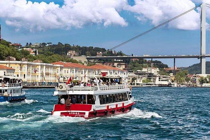 Afternoon Bosphorus Cruise Along the Shore