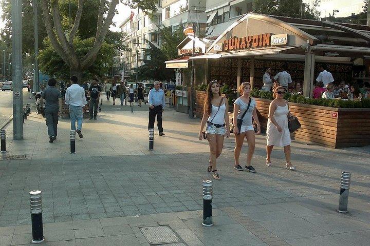イスタンブール ツアーのアジア側 - 半日小グループ ツアー