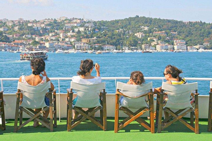 Afternoon Bosphorus Cruise Along the Shore