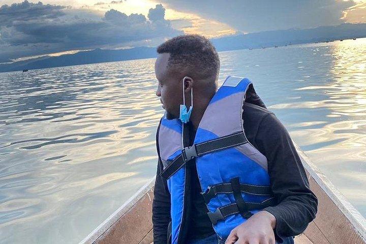1 day Trip to Lake kivu beach