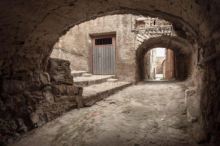 Guided Tour from Agrigento: Unknown Sicily in the Sicani Mountains