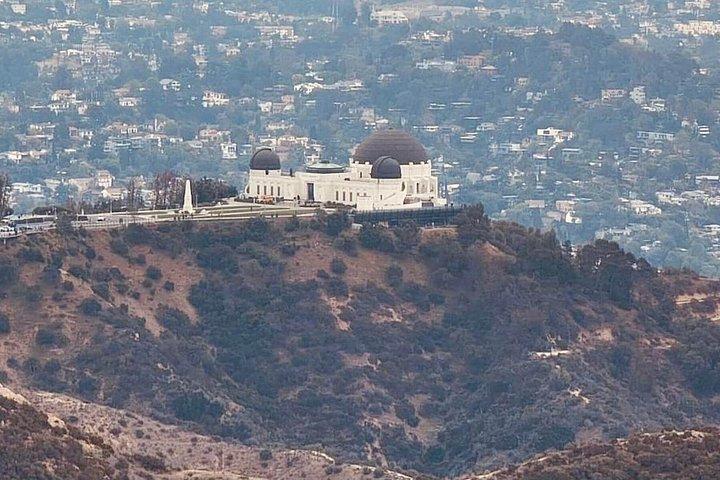 グリフィス展望台ハイキング：グリフィス公園を巡るガイドツアー