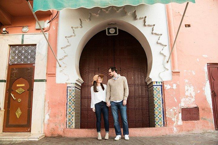 Private Vacation Photography Session with Local Photographer in Marrakesh