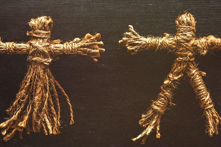 Tour guidato a piedi della storia Voodoo per soli adulti a New Orleans
