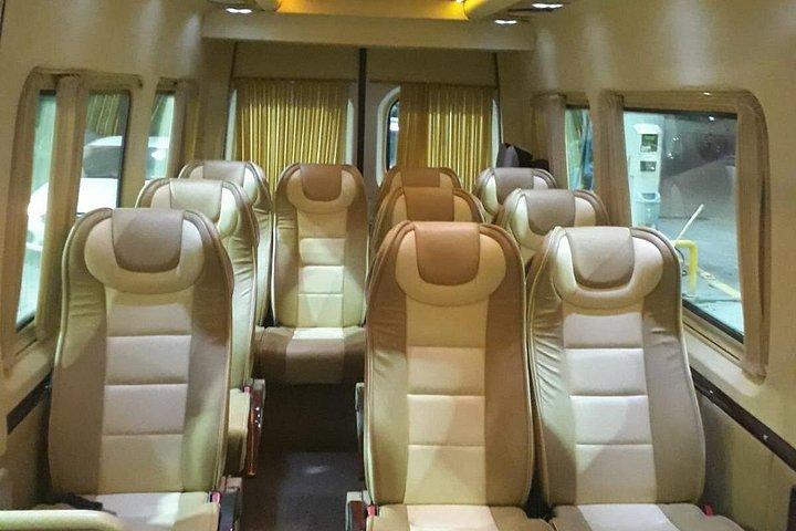 聖書中心のガイドによる 5 日間の黙示録の 7 つの教会ツアー