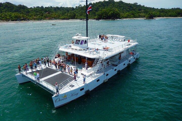 Catamarán Ocean King Manuel Antonio