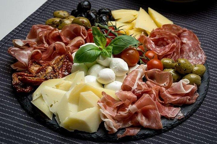 Private Horseback Riding Tour on Etna Area + Traditional Lunch
