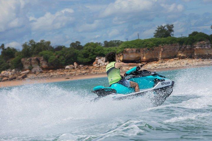 1-Hour Casino Royale Jet Skiing in Darwin
