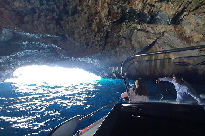 Blue Cave Kotor & Lady of the Rocks Tour Privado (até 5 pessoas)