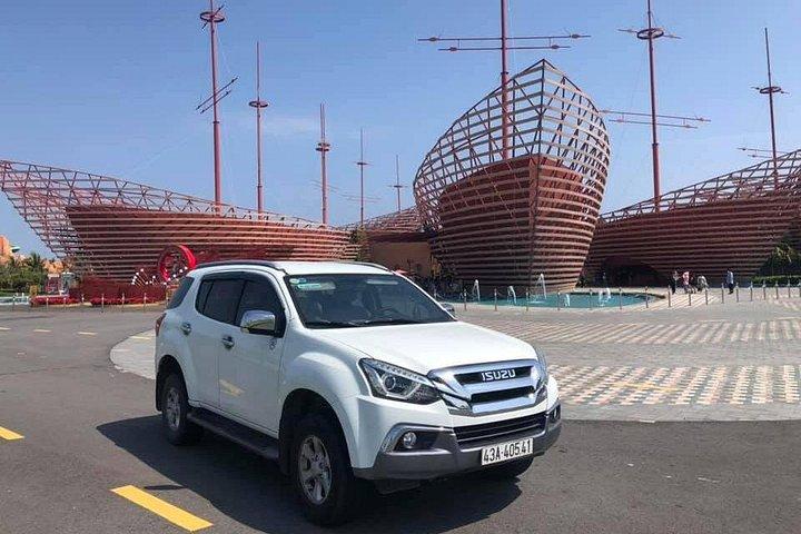 運転手付きのベトナム料理と観光のプライベート デイ ツアー