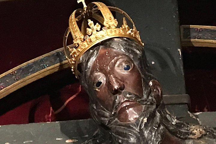 Descubre los secretos de Lucca en una visita guiada a pie