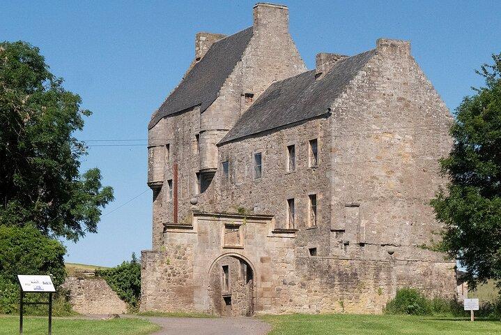 Tour di Jamie Fraser Outlander a Lallybroch tour Edimburgo