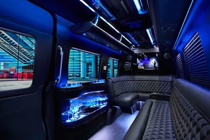 ラグジュアリー SUV または LIMO によるラスベガスへのプライベート トランスファー、1 時間の処分