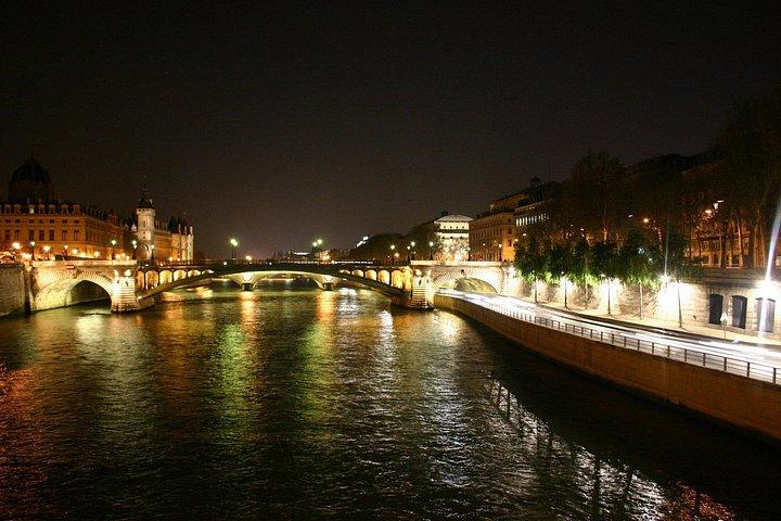Tour de París en autobús nocturno