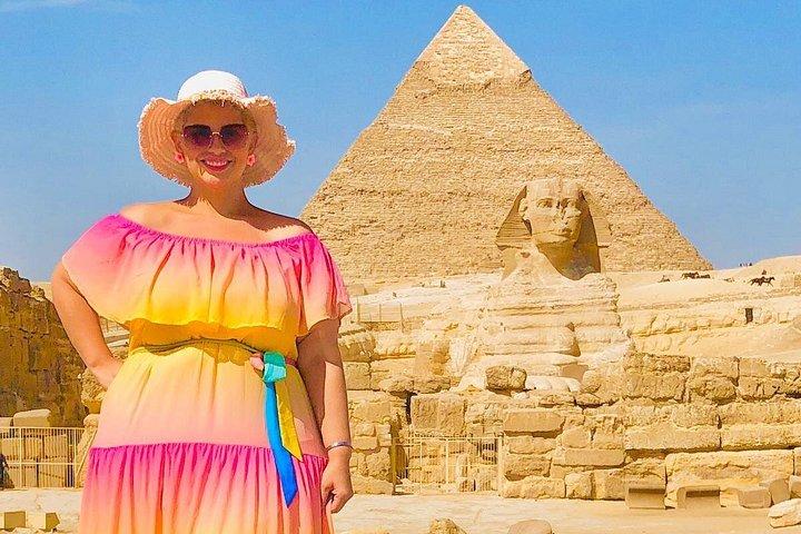 Explore Egypt 8 Days Include Bob Marley Guesthouse Accommodation.