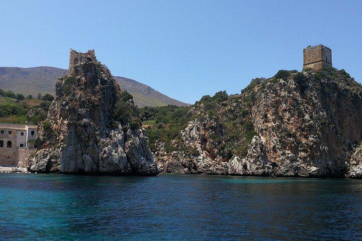 Heldagsbådtur San Vito Lo Capo til Castellammare del Golfo