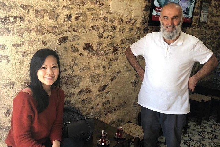 ガイド、昼食、送迎付きオフザビートパスツアーイスタンブール
