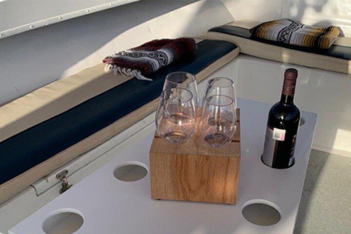 サン ホセ デル カボのワイン テイスティング サンセット クルーズ ツアー