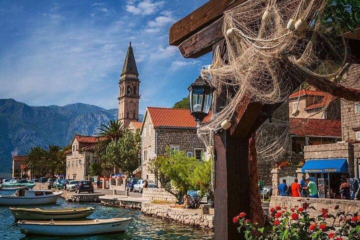Halvdagstur i Magnificent Boka Bay