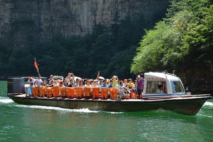北京からのボートライドとケーブルカーによる龍清渓谷へのプライベートデイツアー