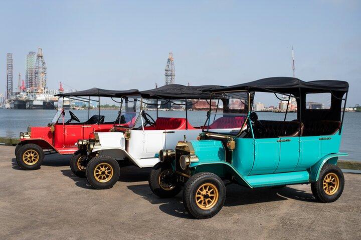 Replica 1908 Model-T Electric Golf Cart Rental