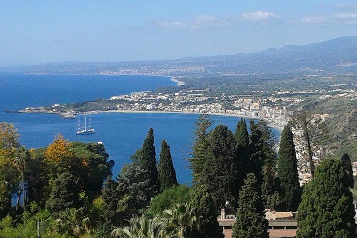 La perle de la Sicile : visite guidée privée à pied de Taormine