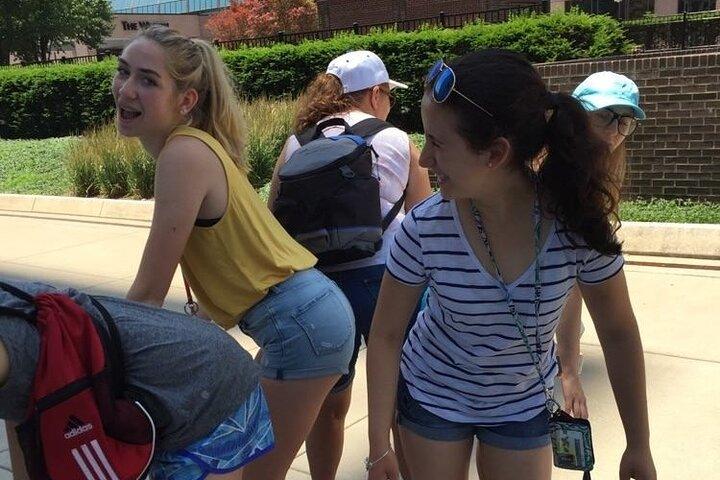Wacky Walksによるサクラメントの楽しいシティスカベンジャーハント