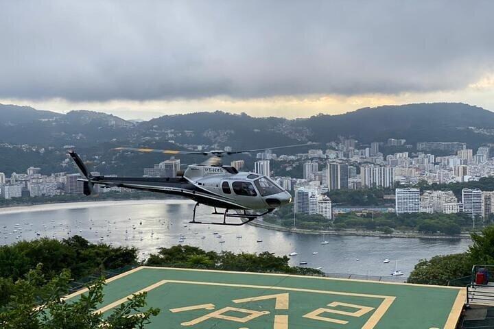 リオ・ヘリコプターツアー–プライベートまたはホテル送迎と相乗り