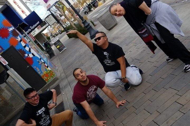Nehmen Sie an einer lustigen Schnitzeljagd in Baltimore von Wacky Walks teil